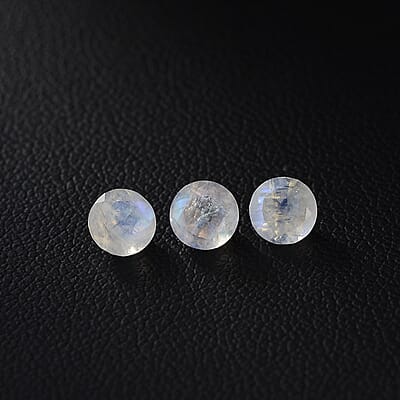 Rainbow Moonstone Set of 3 (Rnd 5 mm) 1.37 ctw