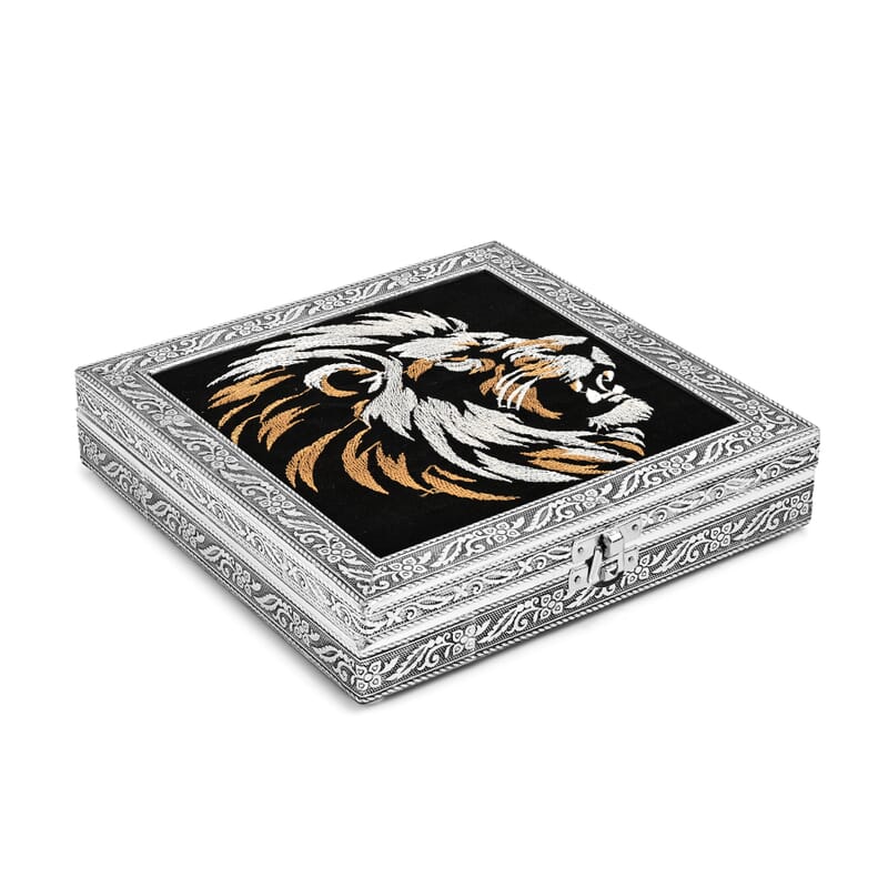 Livmore Silver and Golden Lion Embossed Jewelry Ring Box