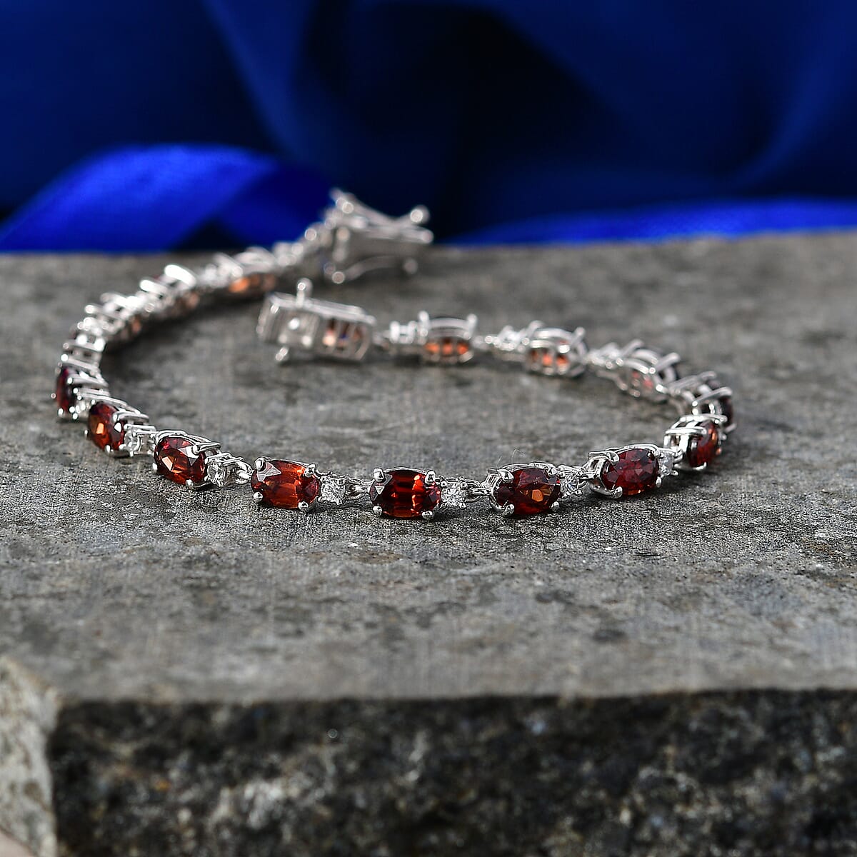 D'Joy AAA Red Zircon and White Zircon Line 13.90 ctw Bracelet in Rhodium Over Sterling Silver (7.25 In) image number 1