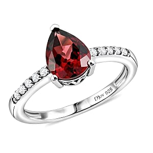 D'Joy Premium Orissa Rhodolite Garnet and White Zircon 2.10 ctw Ring in Rhodium Over Sterling Silver (Size 7.0)