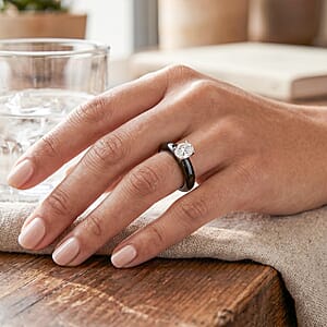 D'Joy Moissanite, Black Jade (D) 15.10 ctw Band Ring in Rhodium Over Sterling Silver (Size 8.0)