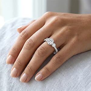 Lab Grown Diamond VS 2.00 ctw Ring in 14K White Gold (Size 7.0)