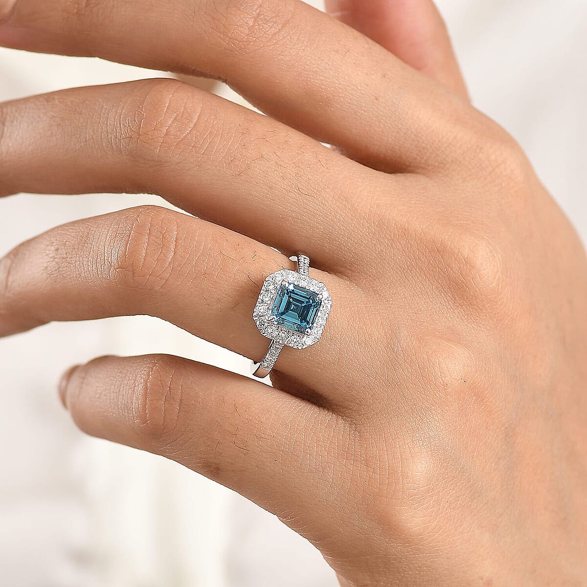 SGL Certified 10K White Gold Luxuriant Lab Grown BlueDiamond (IR), Lab Grown Diamond (VS) Ring (Size 10.0) 2.50 ctw image number 2