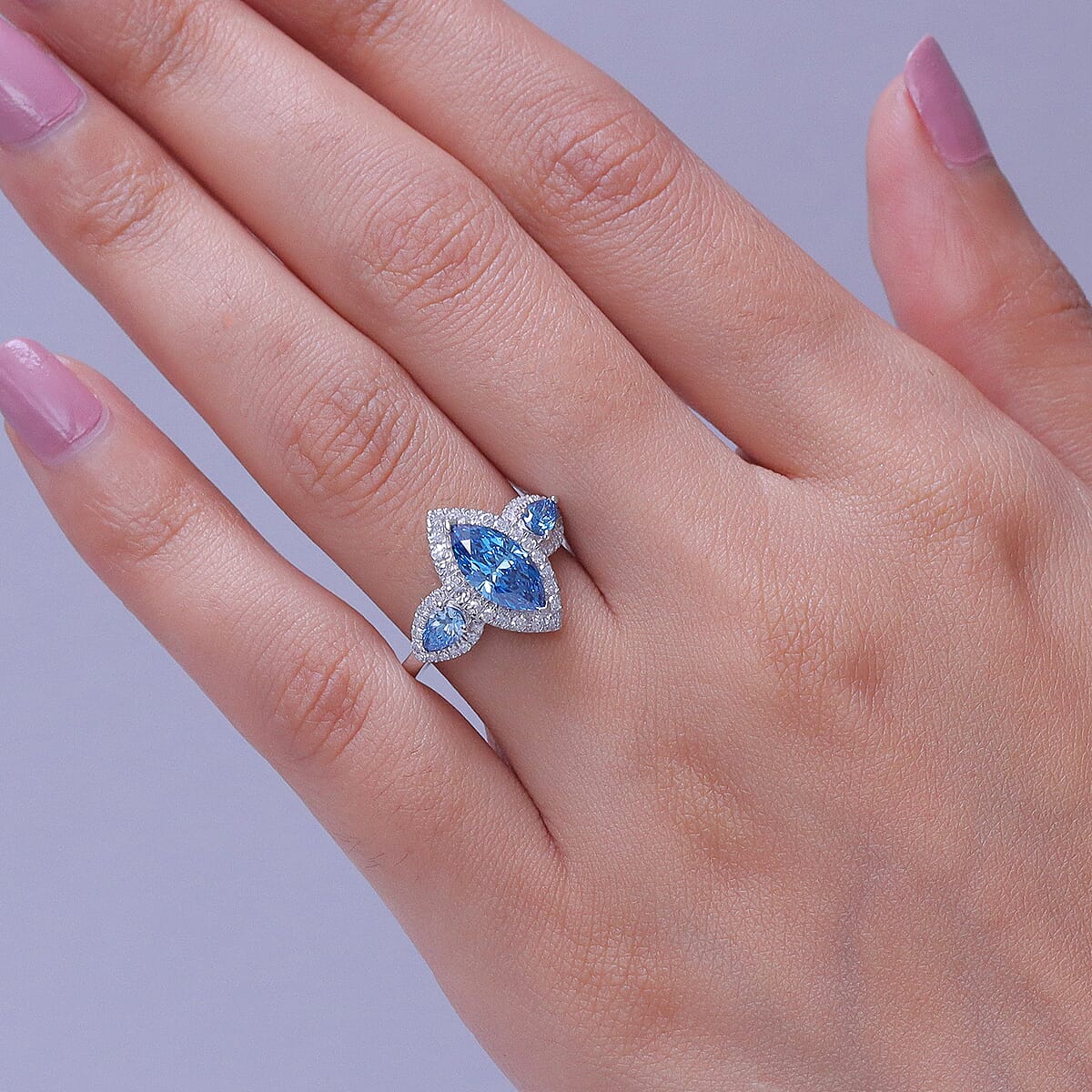 Luxuriant Lab Grown Blue Diamond (IR) and Lab Grown Diamond VS 2.50 ctw Halo Ring in 10K White Gold (Size 7.0) image number 2