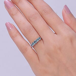 Montana Sapphire and Luxuriant Lab Grown Diamond G-H SI 1.50 ctw Five Elements Ring in Rhodium Over Sterling Silver (Size 10.0) (Del. in 8-10 Days)