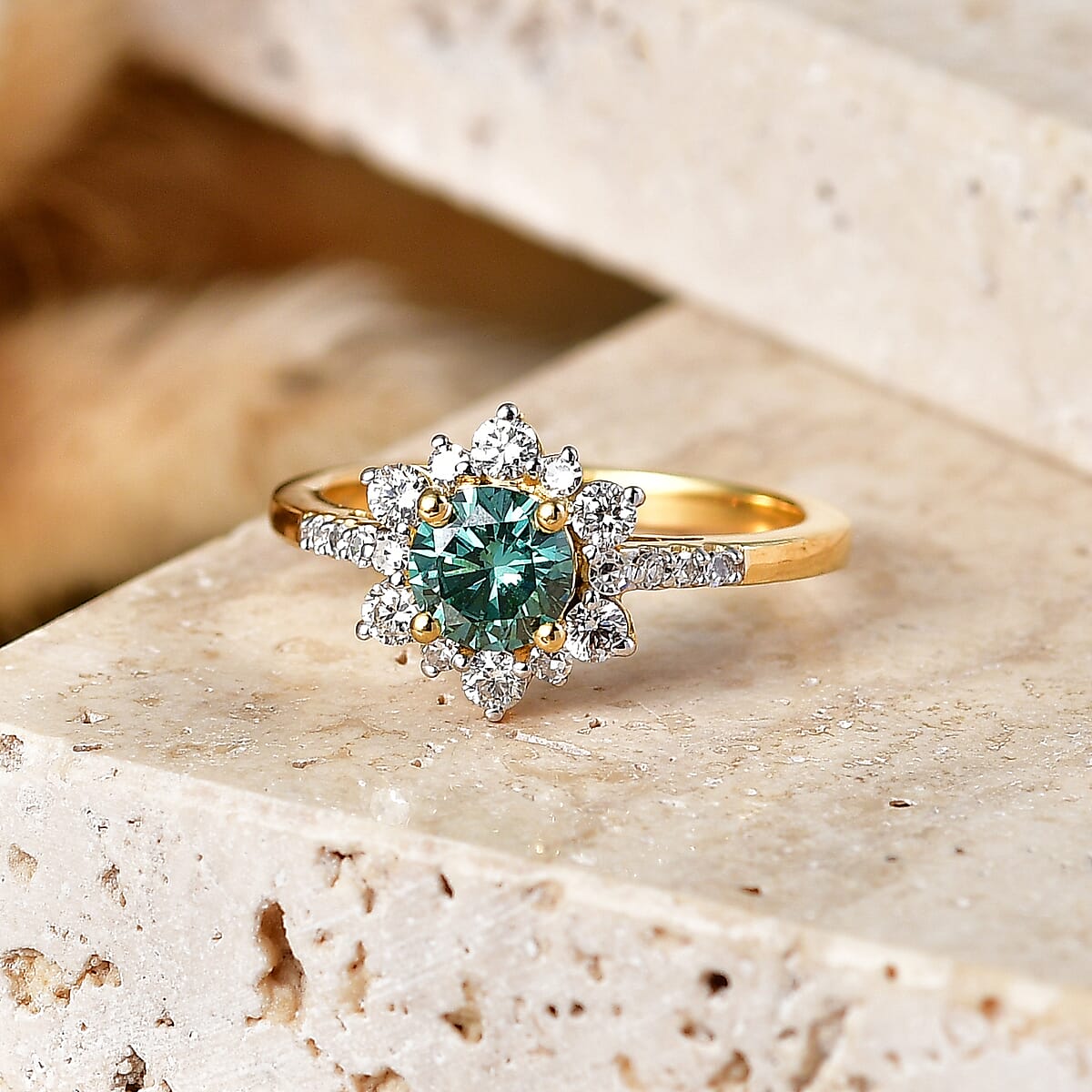 Luxuriant Lab Grown Green and White Diamond SI 1.00 ctw Ring in 18K Vermeil Yellow Gold Over Sterling Silver image number 1