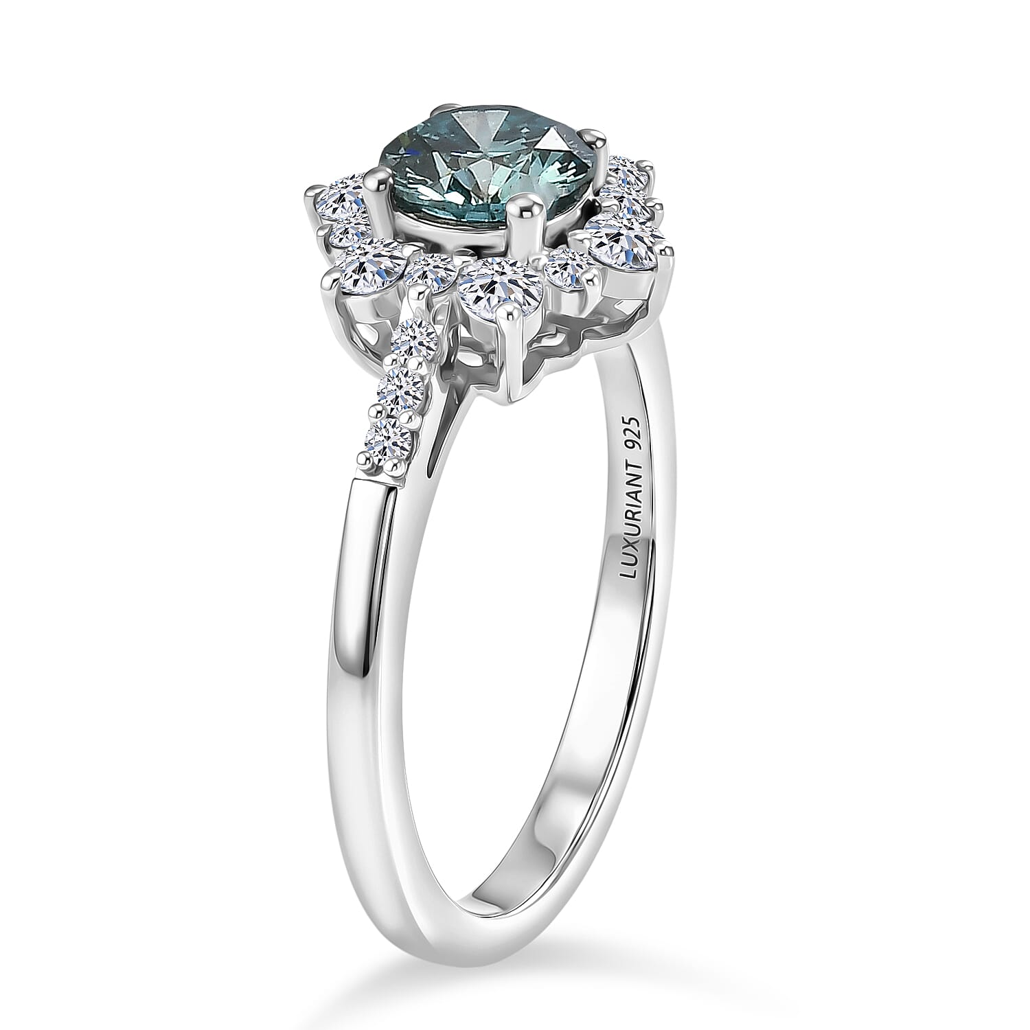 Luxuriant Lab Grown Green and White Diamond SI 1.00 ctw Ring in Rhodium Over Sterling Silver (Size 6.0)