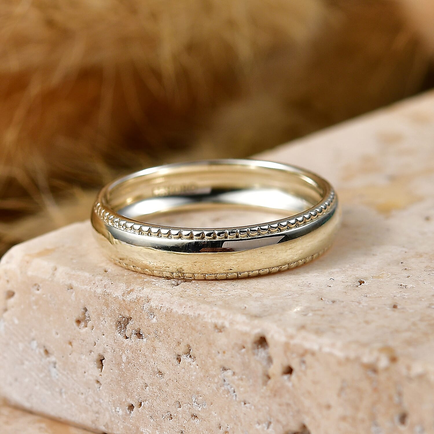 Luxoro Band Ring in 10K Green Gold (Size 6.0) 2.20 Grams