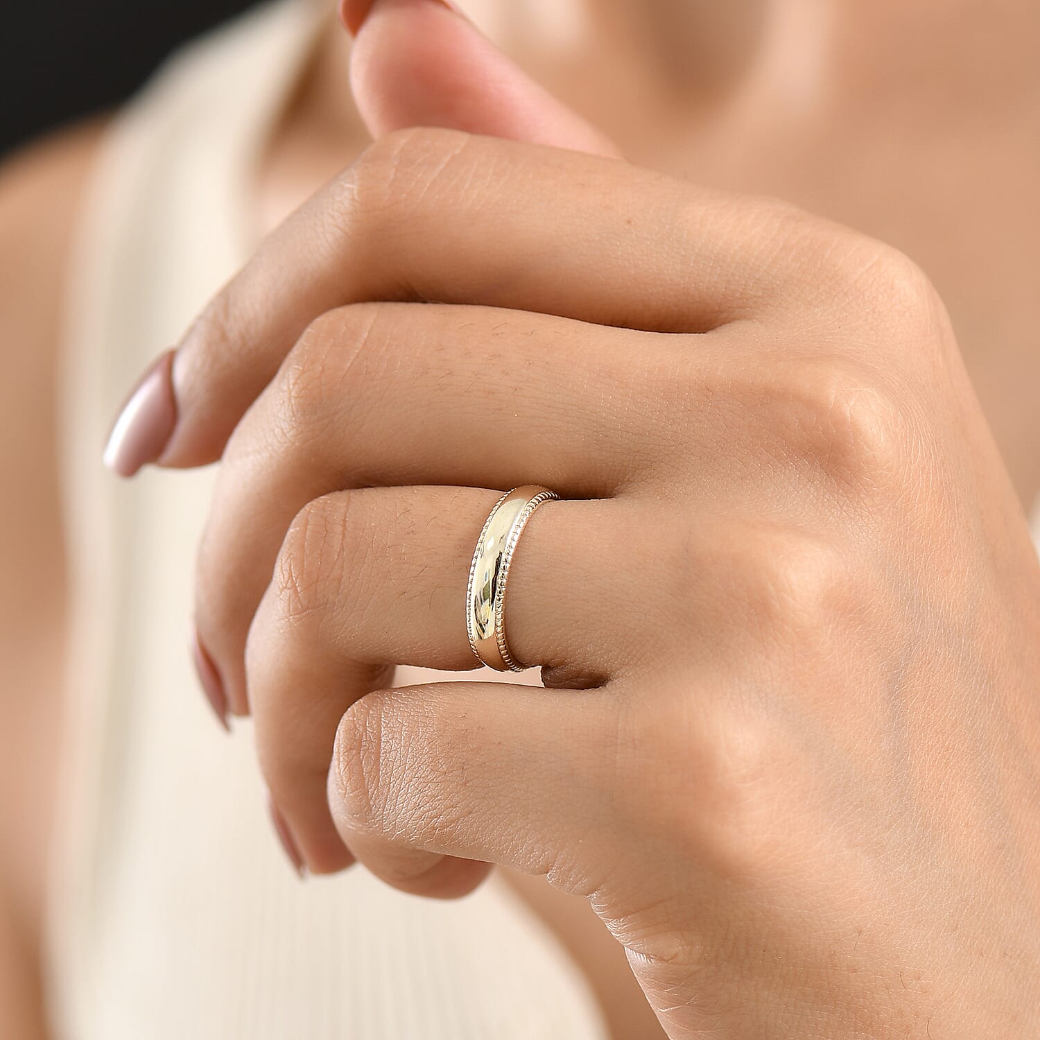 Luxoro Band Ring in 10K Green Gold (Size 6.0) 2.20 Grams