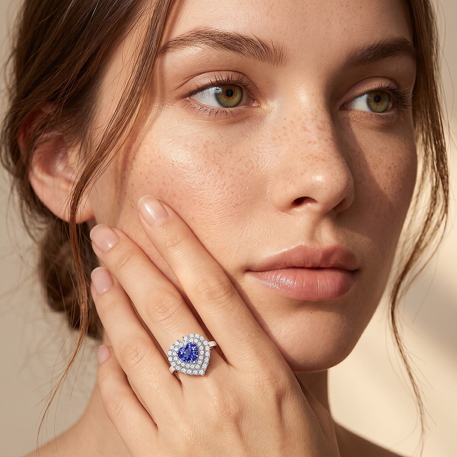 Certified & Appraised D'Joy Tanzanite and Moissanite 1.75 ctw Heart Ring in Rhodium Over Sterling Silver (Size 8.0)