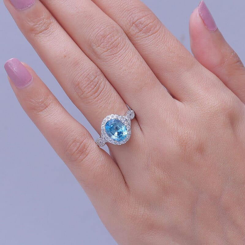 Certified and Appraised AAA Cambodian Blue Zircon and Luxuriant Lab Grown Diamond G-H SI 4.10 ctw Ring in 10K White Gold (Size 10.0)