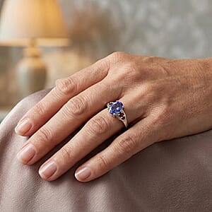 D'Joy Color Change Fluorite and Mozambique Garnet 1.75 ctw Ring in Rhodium Over Sterling Silver (Size 8.0)