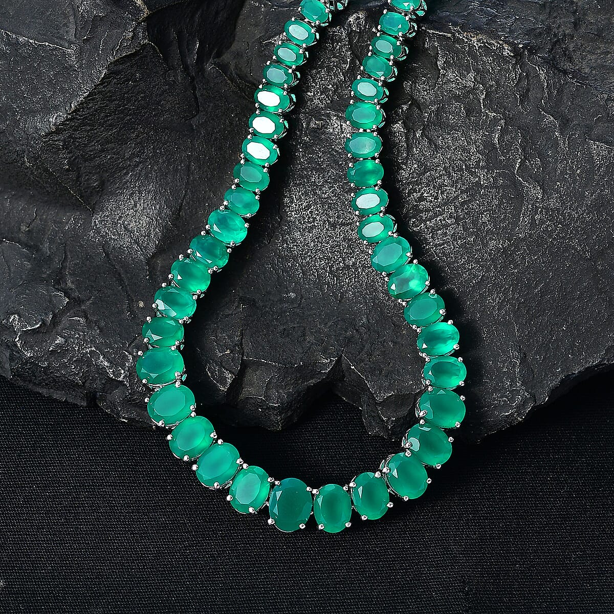 EverTrue Verde Onyx 69.51 ctw Necklace in Platinum Bond 18 Inches   image number 2