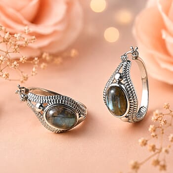 Labradorite - Product card gallery slide 2 (10238165778745)
