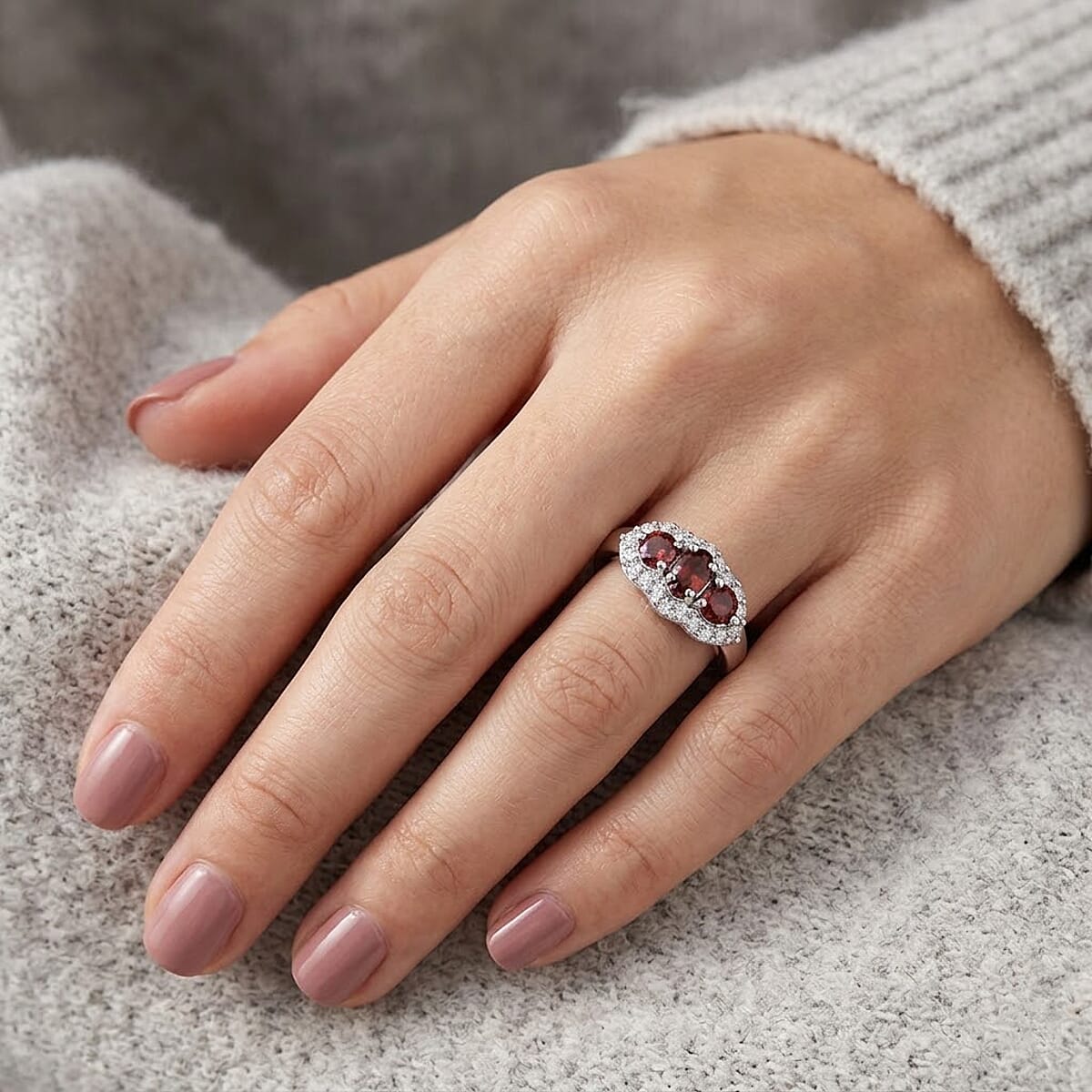 D'Joy AAA Red Zircon and Moissanite 1.15 ctw Royal Eye Spark Ring in Rhodium Over Sterling Silver (Size 5.0) image number 2