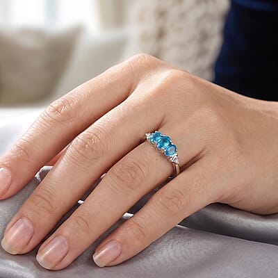 D'Joy Malgache Neon Apatite and Moissanite 0.60 ctw Ring in Rhodium Over Sterling Silver (Size 7.0)