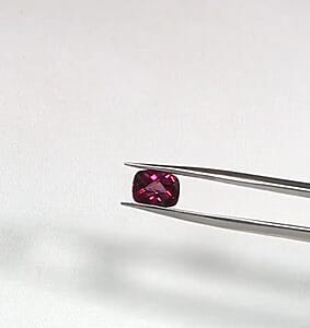 Colour Change Garnet Cushion 8x6 Checkerboard Cut 3A 1.50 ctw