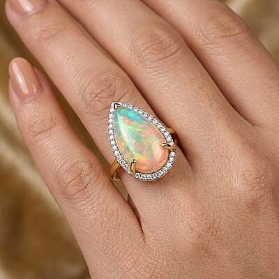 Premium Ethiopian Welo Opal and Luxuriant Lab Grown Diamond G-H SI 5.80 ctw Prism Flame Ring in 10K Yellow Gold (Size 5.5) 4.03 Grams