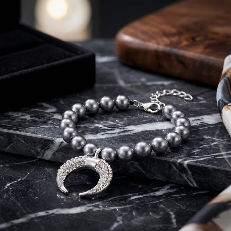 Terahertz 75.00 ctw and Austrian Crystal Beaded Bracelet with Horn Charm in Silvertone & Stainless Steel (7-9In)