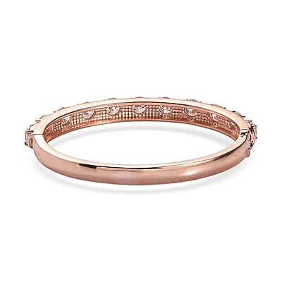 EverTrue Moissanite 8.50 ctw Infinity Wave Bangle Bracelet in ION Plated RG Stainless Steel (6.50 In)