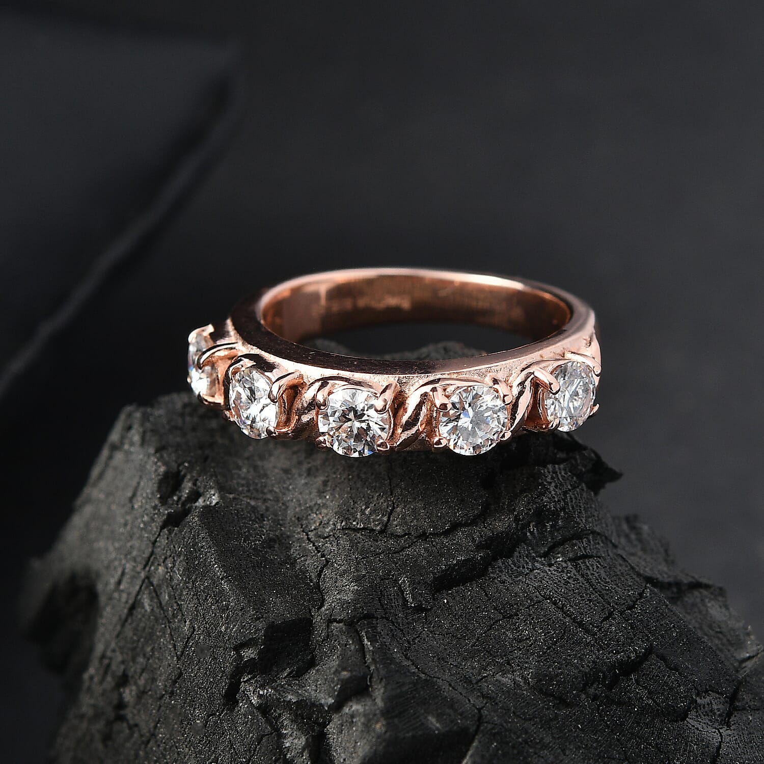 EverTrue Moissanite 1.15 ctw Infinity Wave Ring in ION Plated RG Stainless Steel (Size 8.0)