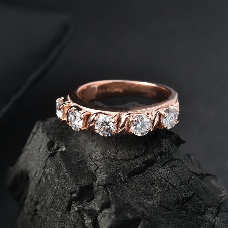 EverTrue Moissanite 1.15 ctw Infinity Wave Ring in ION Plated RG Stainless Steel (Size 8.0)