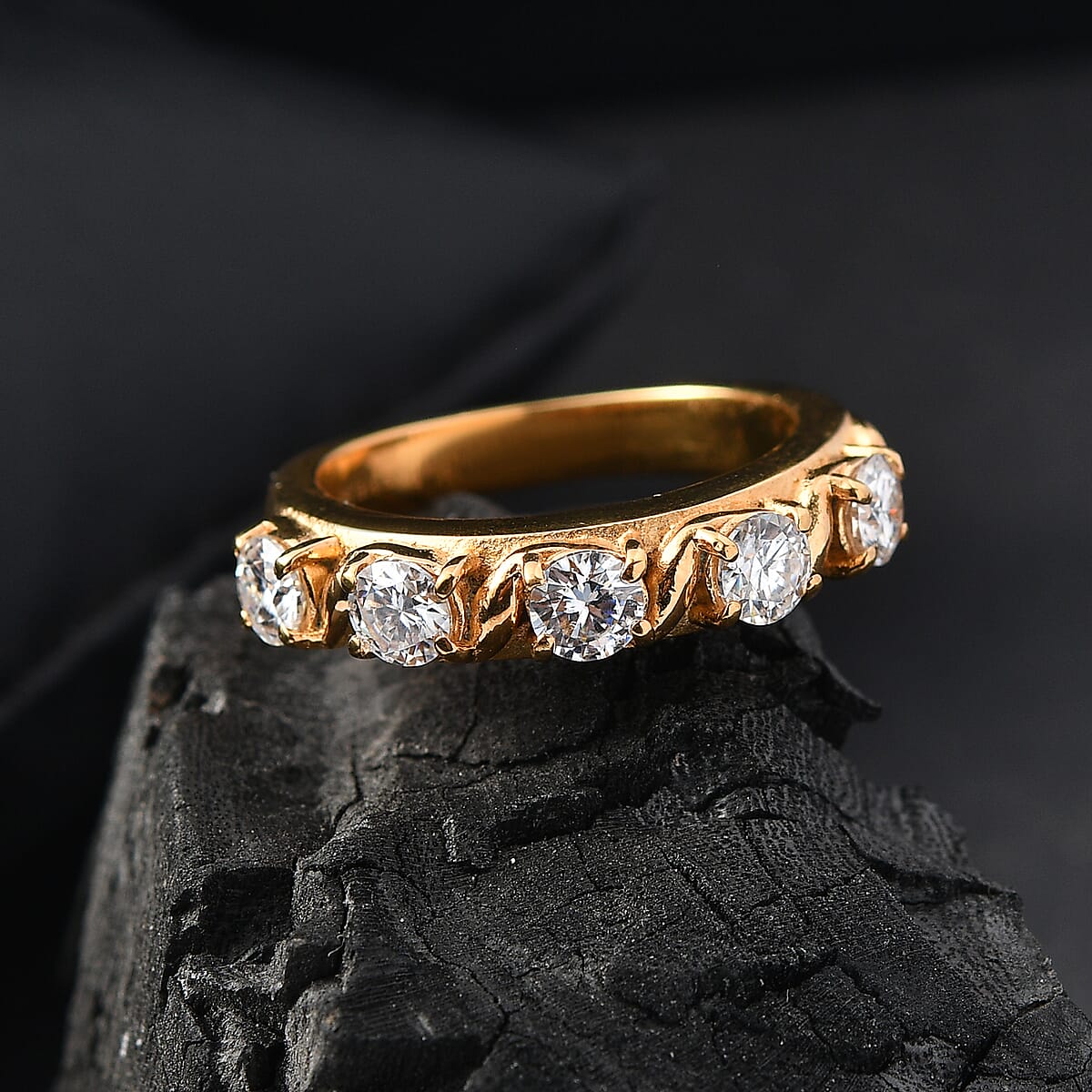 EverTrue Moissanite 1.15 ctw Infinity Wave Ring in ION Plated YG Stainless Steel (Size 5.0) image number 1