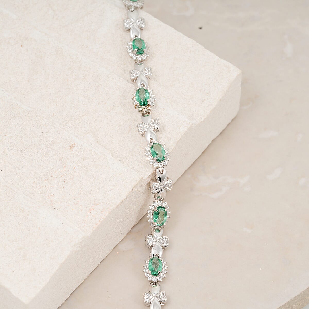 Green Quartz and White Corundum 4.85 ctw Bracelet in Rhodium Over Sterling Silver (7-8In) image number 1