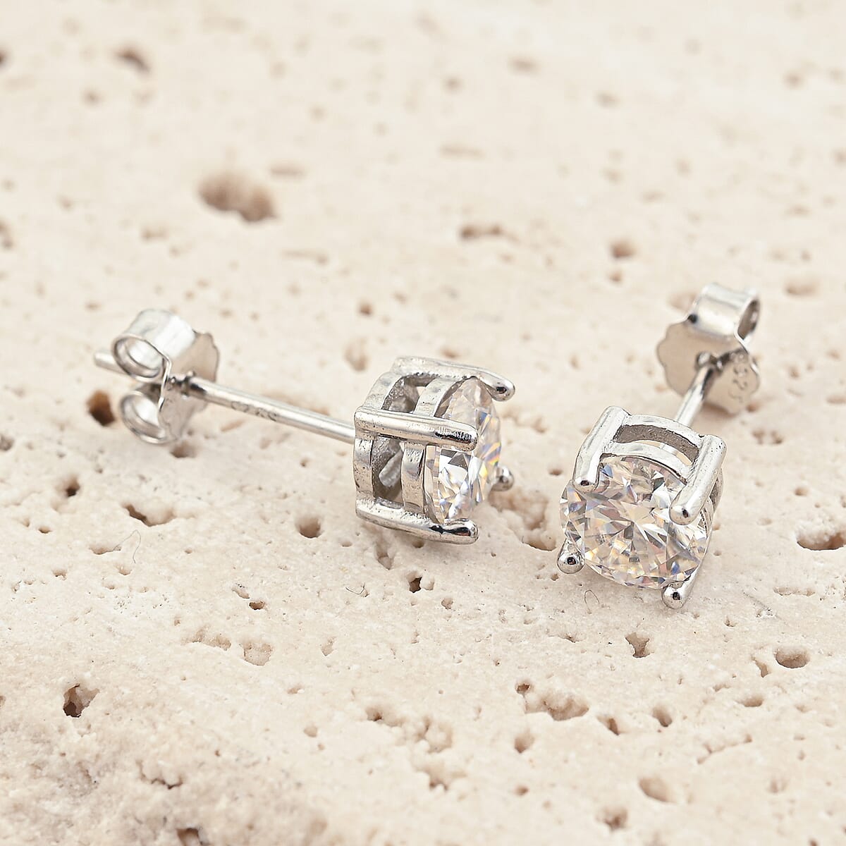 Certified Moissanite (D-E, VVS1- VVS2) 1.00 ctw Stud Earrings in Sterling Silver (Ships in 3-5 Days) image number 1