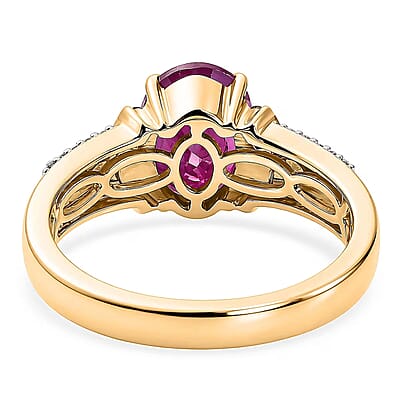 Luxoro AAA Montepuez Ruby, Natural Champagne and White Diamond I2 2.50 ctw Royal Flame Ring in 10K Yellow Gold (Size   6.0)