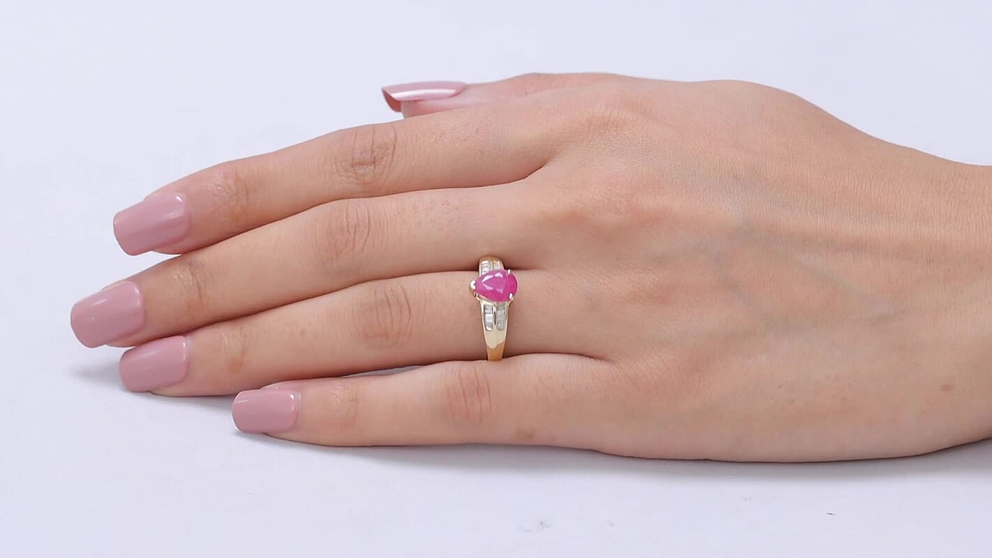Luxoro AAA Montepuez Ruby and Diamond I2 2.00 ctw Flame Curve Ring in 10K Yellow Gold (Size 6.0)