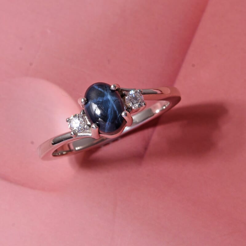 D'Joy Premium Blue Star Sapphire (DF) and Moissanite 1.50 ctw Solitaire Ring in Rhodium Over Sterling Silver (Size 10.0)