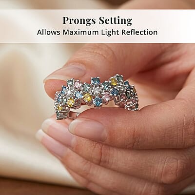 Luxuriant Lab Grown Multi Diamond SI 1.50 ctw Rainbow Blossom Ring in Rhodium Over Sterling Silver (Size 6.0)