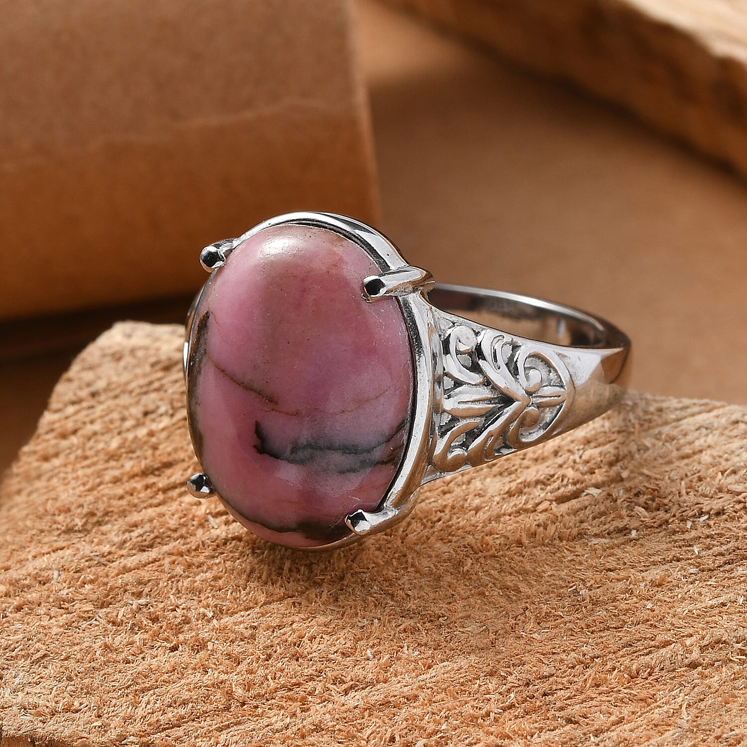 EverTrue Rhodonite 9.10 ctw Solitaire Ring in Stainless Steel (Size 6.0)