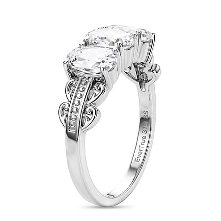 Created White Sapphire / 10 - Product card gallery slide 4 (10234170179897)