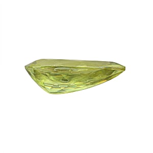 AAAA Sphene (Pear Free Size) 0.70 ctw