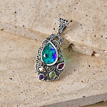Peacock Triplet Quartz - Product card gallery slide 2 (10290306154809)