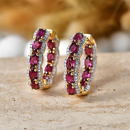 Magenta Garnet - Product card gallery slide 2 (10197492171065)