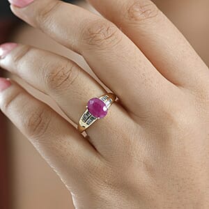 Luxoro 10K Yellow Gold AAA Montepuez Ruby, Diamond (G-H, I2) (0.15 cts) Flame Curve Ring (Size 5.0) 2.40 ctw