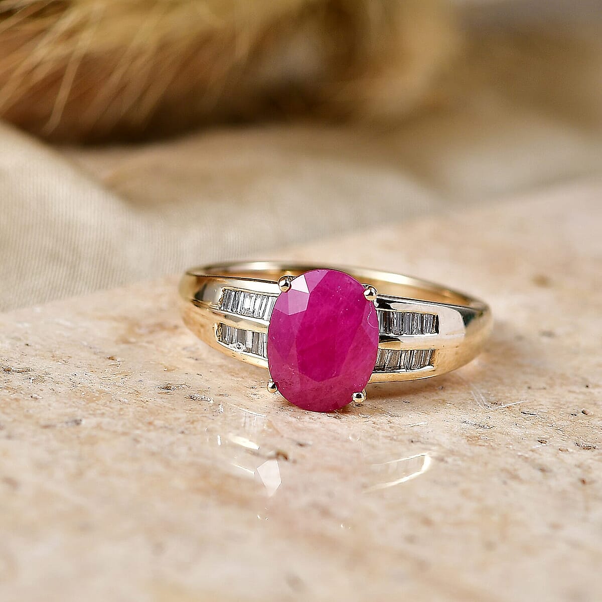 Luxoro 10K Yellow Gold AAA Montepuez Ruby, Diamond (G-H, I2) (0.15 cts) Flame Curve Ring (Size 5.5) 2.40 ctw image number 1
