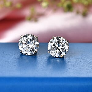 IGI Certified Luxuriant Lab Grown Diamond G VS 5.00 ctw Solitaire Stud Earrings in 14K Yellow Gold (Ships in 10-12 Days)