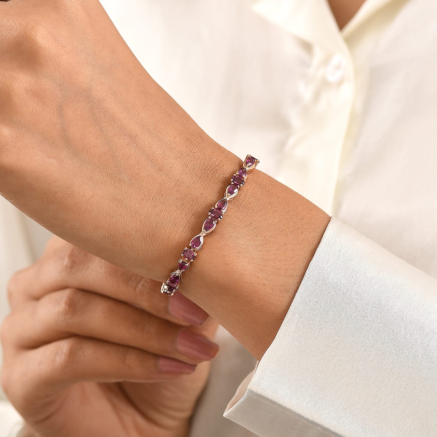 GP Amore Collection Premium Radiant Ember Garnet 9.60 ctw Bracelet in 18K Vermeil Rose Gold Over Sterling Silver (7.25 In)