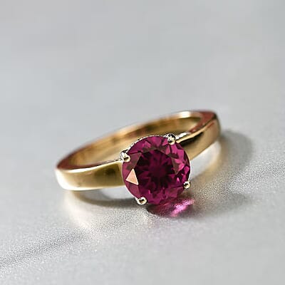 D'Joy Lab Grown Color Change Sapphire and Moissanite 2.85 ctw Ring in 18K Vermeil Yellow Gold Over Sterling Silver (Size 8.0)