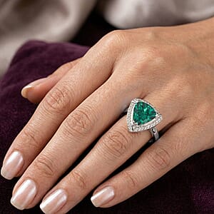 D'Joy Lab Grown Emerald and Moissanite 4.00 ctw Ring in Rhodium Over Sterling Silver (Size 8.5)