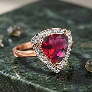 D'Joy Lab Grown Bixbite and Moissanite 4.00 ctw Ring in 18K Vermeil Rose Gold Over Sterling Silver (Size 6.5)