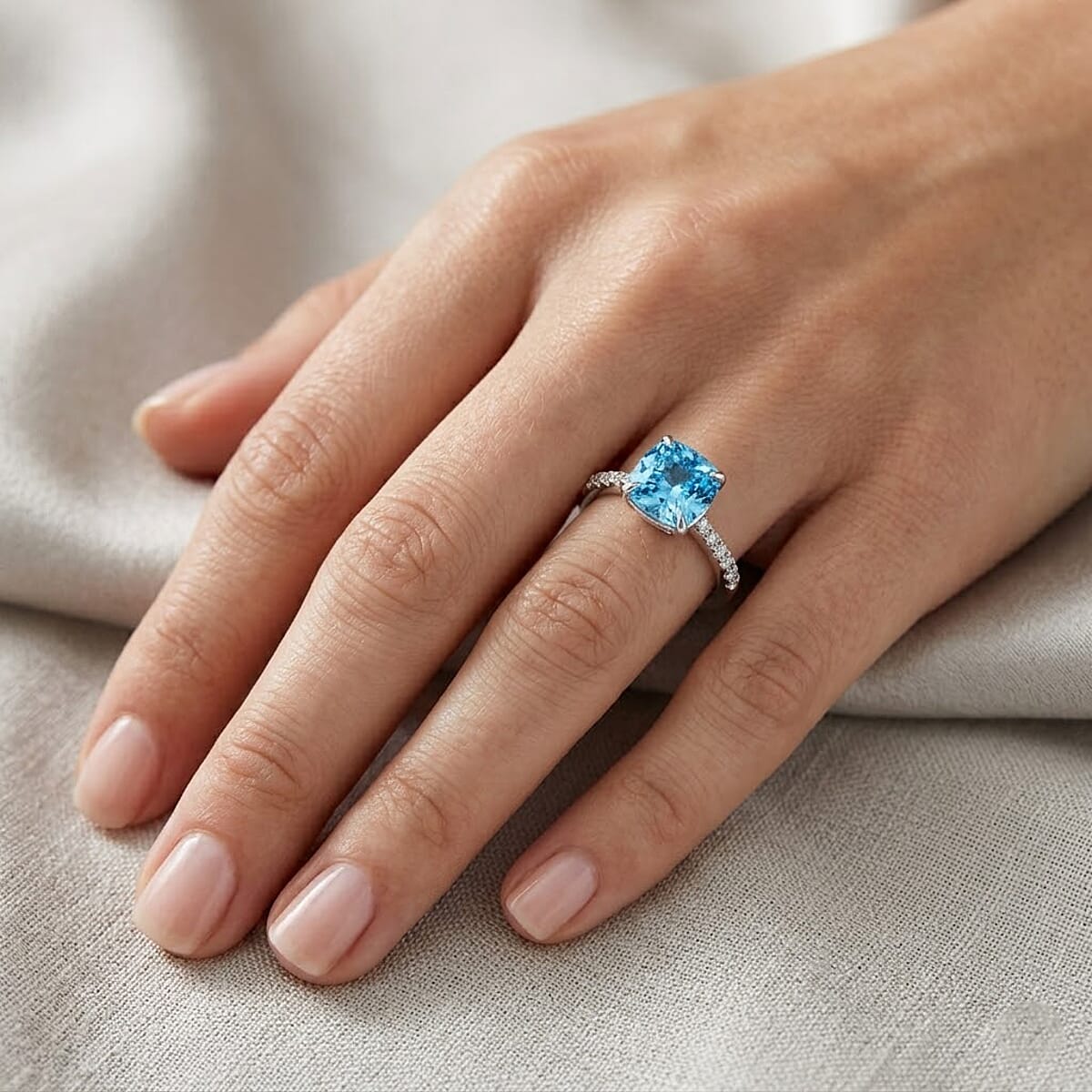 Luxuriant Lab Grown Blue Diamond (IR) and Lab Grown Diamond (VS) Ring in Rhodium Over Sterling Silver (Size 6.0) 3.10 ctw image number 2