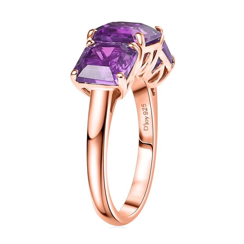 D'Joy Assher Cut Lab Grown Color Change Sapphire 6.10 ctw Ring in 18K Vermeil Rose Gold Over Sterling Silver (Size 8.5)