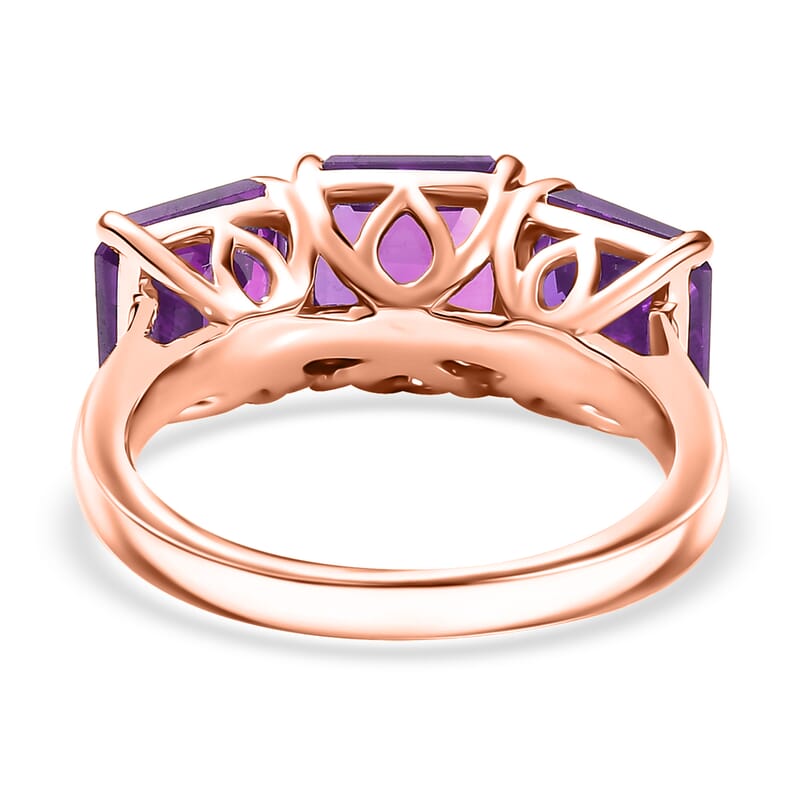 D'Joy Assher Cut Lab Grown Color Change Sapphire 6.10 ctw Ring in 18K Vermeil Rose Gold Over Sterling Silver (Size 9.5)
