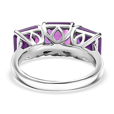 D'Joy Assher Cut Lab Grown Color Change Sapphire 6.10 ctw Ring in Rhodium Over Sterling Silver (Size 7.0)