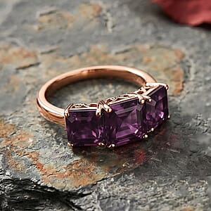 D'Joy Assher Cut Lab Grown Alexandrite 6.10 ctw Ring in 18K Vermeil Rose Gold Over Sterling Silver (Size 10.0)